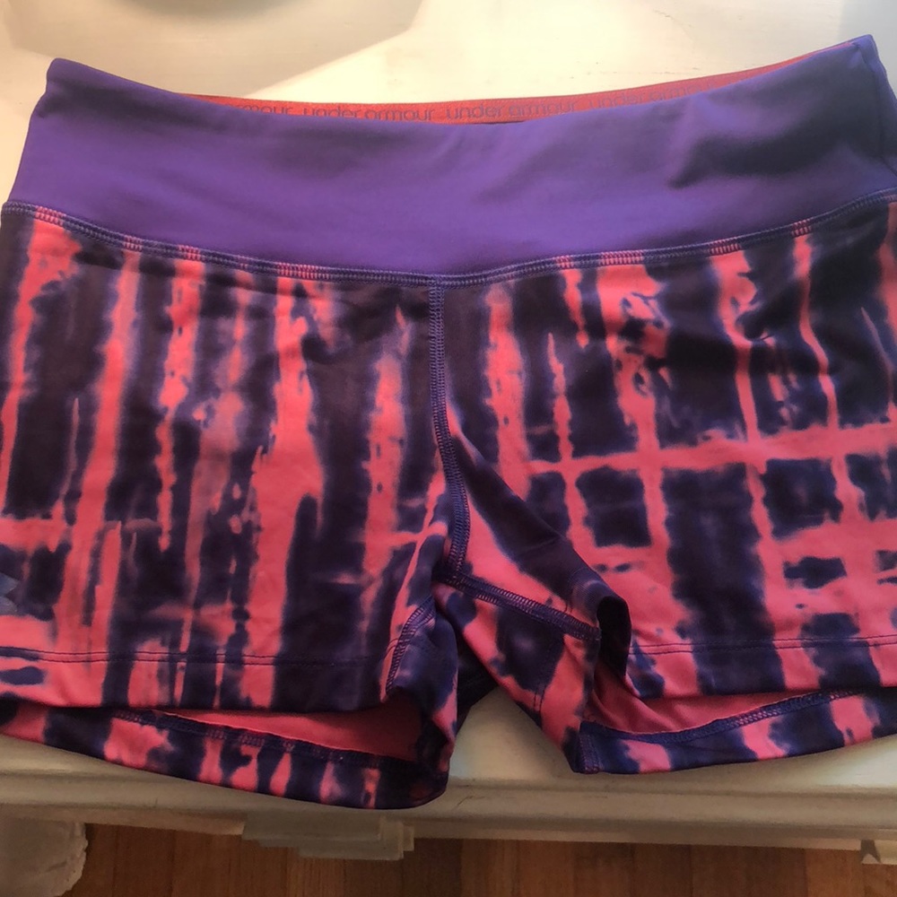 Under armour spandex workout shorts